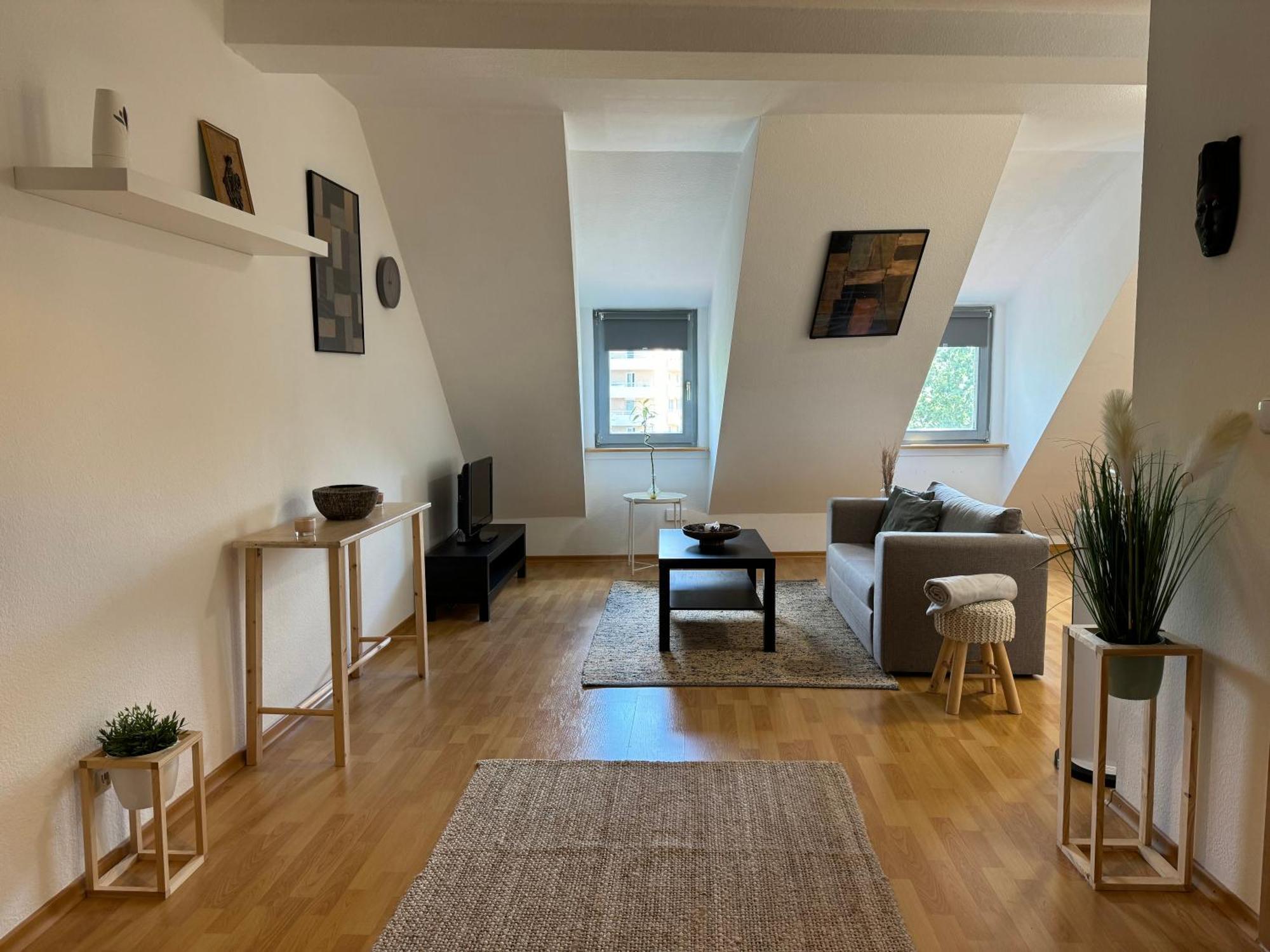 Boho Apartment In Der Stadtmitte Лар Экстерьер фото
