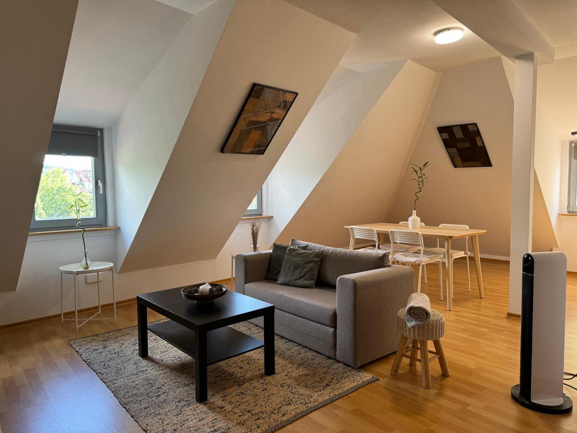 Boho Apartment In Der Stadtmitte Лар Экстерьер фото